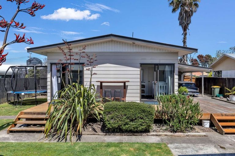 Photo of property in 80 Main Street, Edgecumbe, 3120