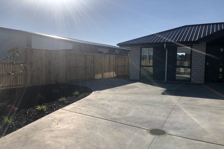 Photo of property in 229 Te Okuroa Drive, Papamoa, 3118