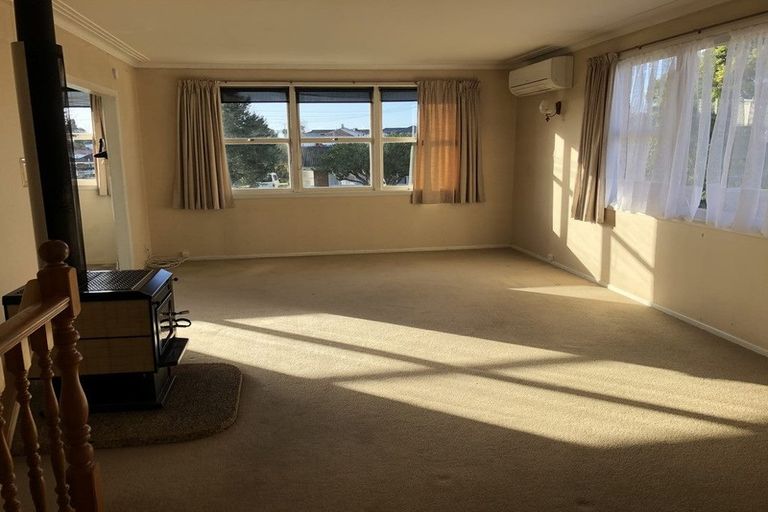 Photo of property in 1/14 South Street, Papakura, 2110