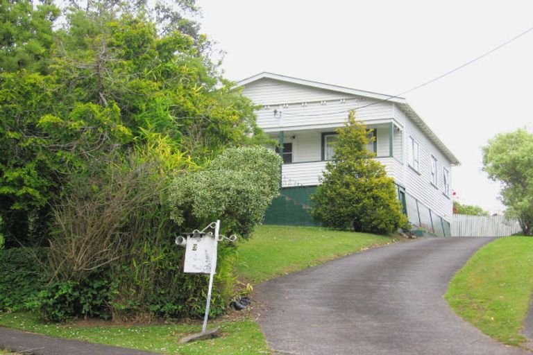 Photo of property in 3 Malam Street, Glen Eden, Auckland, 0602