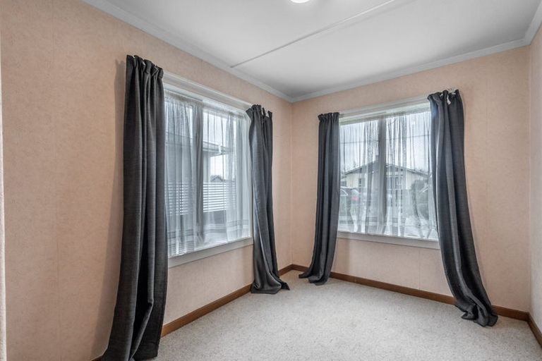Photo of property in 44 Price Street, Grasmere, Invercargill, 9810