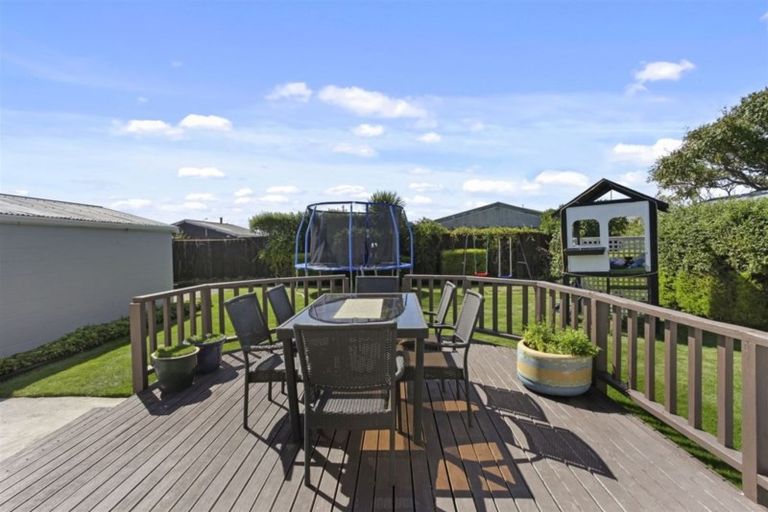 Photo of property in 7 Inverell Place, North New Brighton, Christchurch, 8083