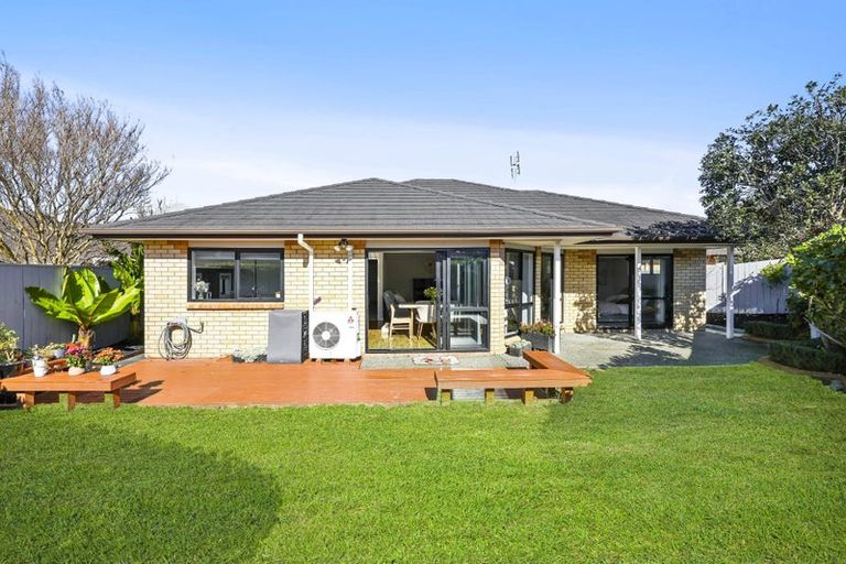 Photo of property in 4 Shankill Place, East Tamaki, Auckland, 2013