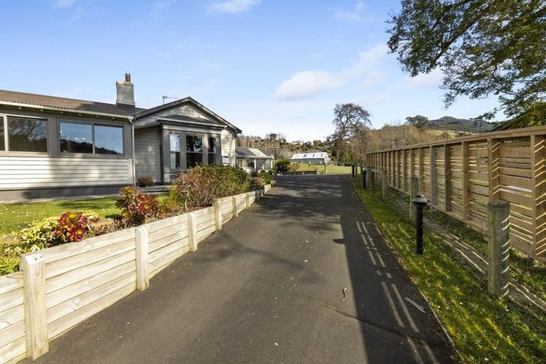 Photo of property in 12 Shirley Lane, Sawyers Bay, 9023