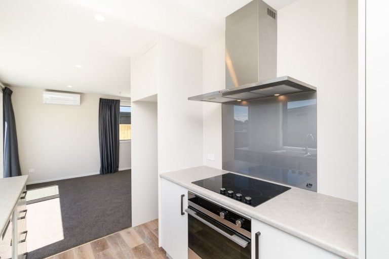 Photo of property in 68/2a Hedges Street, Sanson, 4817