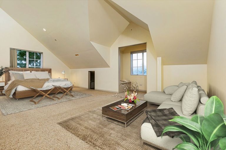 Photo of property in 8 Te Wharau Drive, Greenhithe, Auckland, 0632