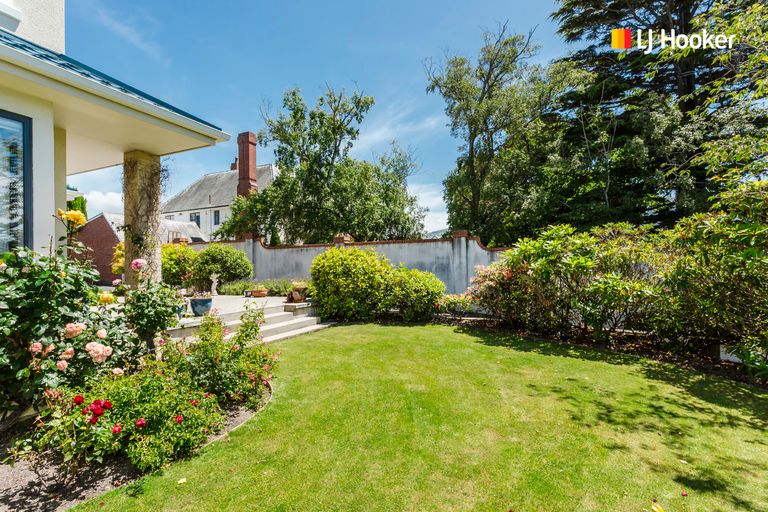 Photo of property in 24 Balmacewen Road, Maori Hill, Dunedin, 9010