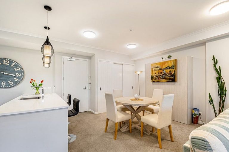 Photo of property in 138 Eaves Bush Parade, Orewa, 0931