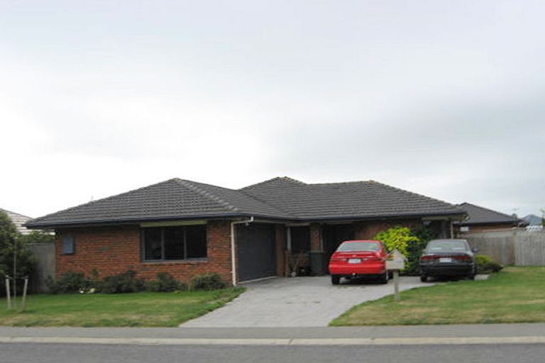 Photo of property in 100 Lowes Road, Rolleston, 7614