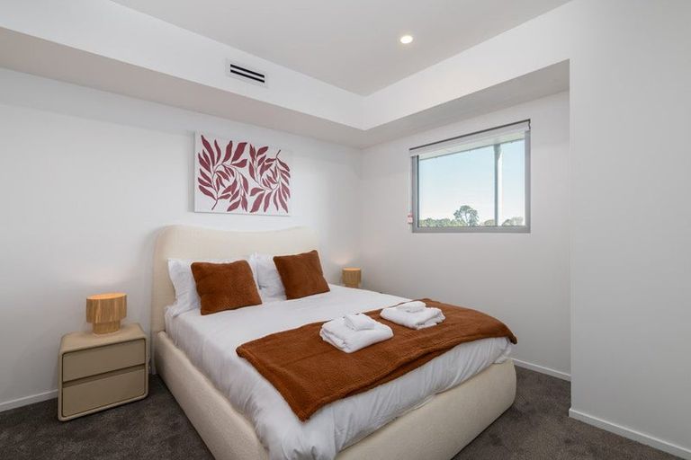 Photo of property in 205/87 Marine Parade, North New Brighton, Christchurch, 8083