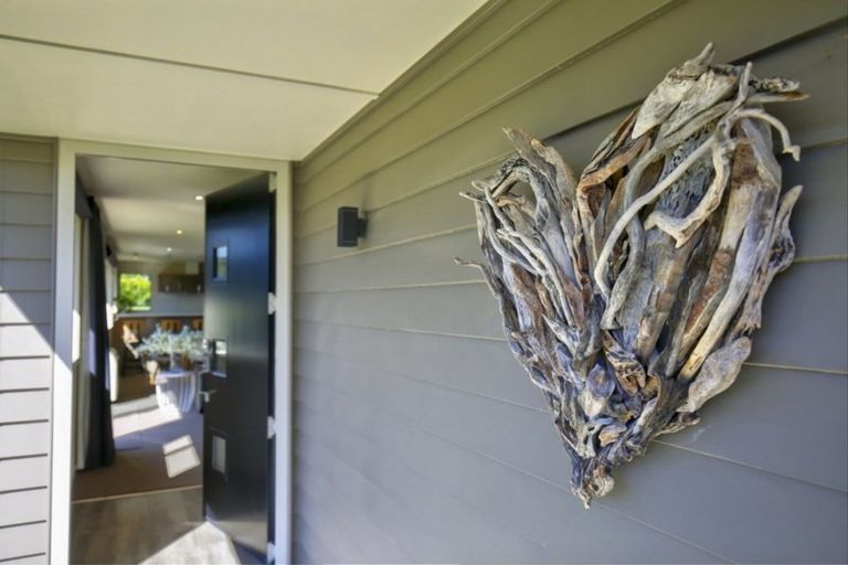 Photo of property in 4 Hanbury Lane, Lower Shotover, Queenstown, 9371