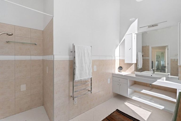 Photo of property in 3 Grey Street, Martinborough, 5711