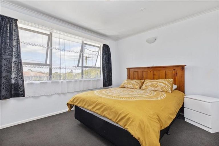 Photo of property in 17 Thompson Terrace, Manurewa, Auckland, 2102