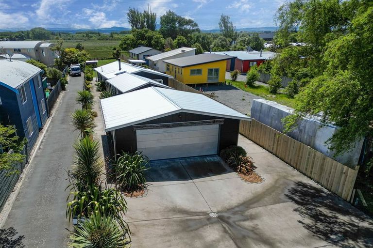 Photo of property in 103 Park Terrace, Waikuku Beach, 7473
