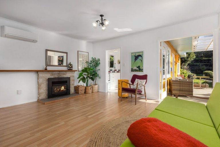 Photo of property in 22 Dale Road, Raumati South, Paraparaumu, 5032