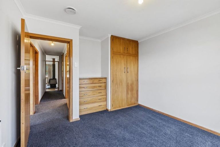 Photo of property in 1 Lowry Street, Waiau, 7332