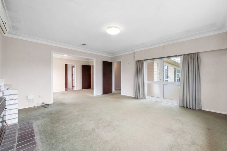 Photo of property in 5 Walter Macdonald Street, Howick, Auckland, 2014