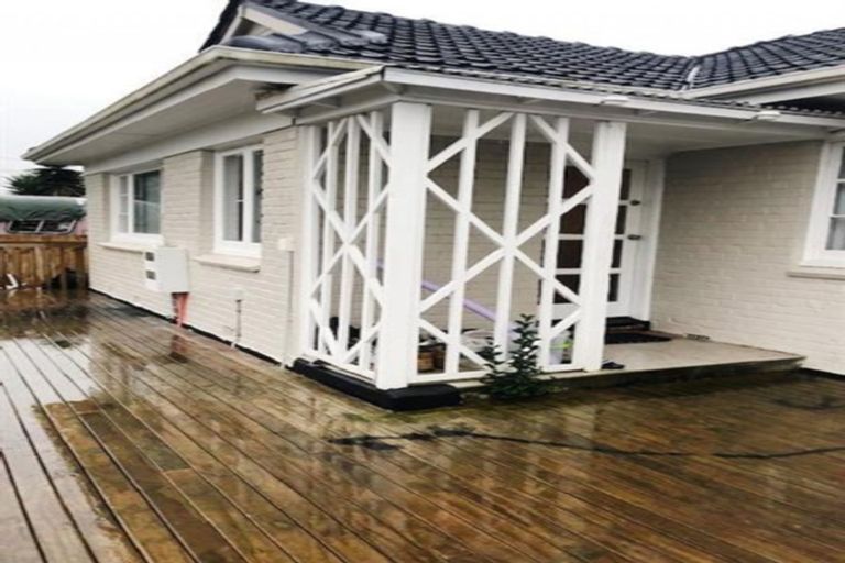 Photo of property in 18 Norana Avenue, Favona, Auckland, 2024