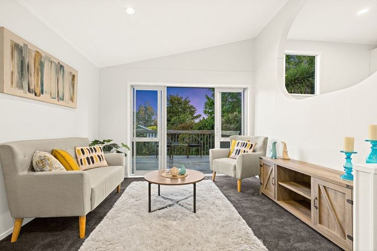 Photo of property in 56a Zita Maria Drive, Massey, Auckland, 0614