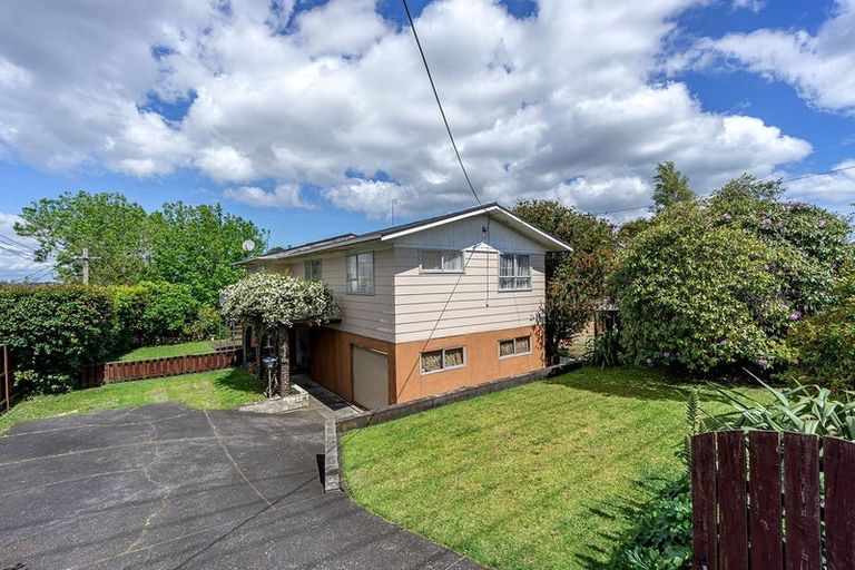 Photo of property in 51 Hepburn Road, Glendene, Auckland, 0602