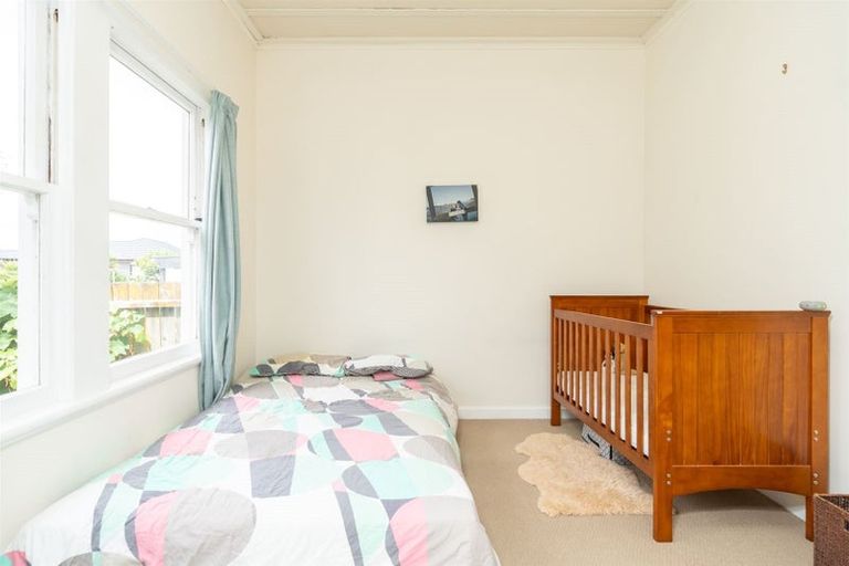 Photo of property in 1a Mahana Road, St Andrews, Hamilton, 3200