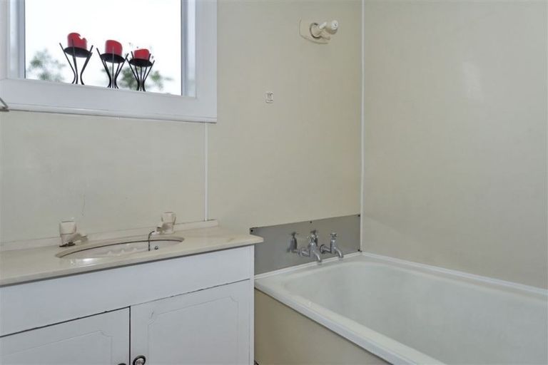 Photo of property in 9 Heath Street, Burnside, Christchurch, 8053