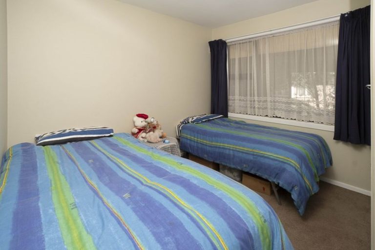 Photo of property in 399 Yaldhurst Road, Russley, Christchurch, 8042