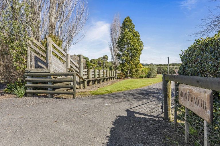Photo of property in 105 Mairetahi Road, South Head, Helensville, 0874