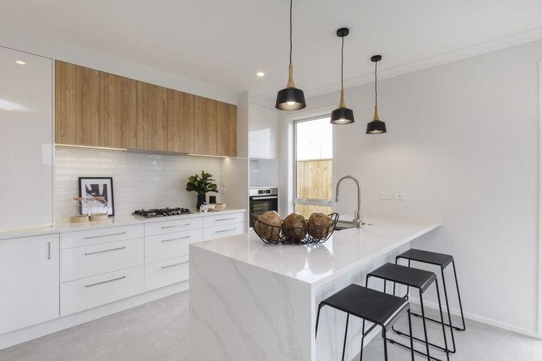 Photo of property in 108a Roberts Line, Kelvin Grove, Palmerston North, 4414