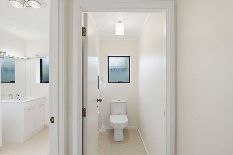 Photo of property in 6/39 Swanson Road, Henderson, Auckland, 0610
