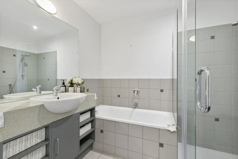 Photo of property in 28b Punjab Street, Khandallah, Wellington, 6035