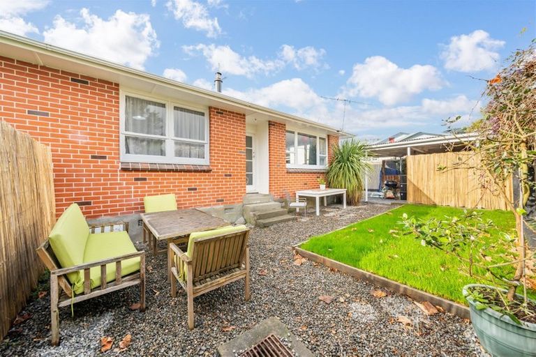 Photo of property in 2/68a Seddon Street, Wallaceville, Upper Hutt, 5018