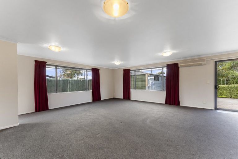 Photo of property in 41 Holdaway Street, Riversdale, Blenheim, 7201