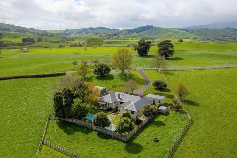 Photo of property in 80 Robinson Road, Rotoorangi, Cambridge, 3495