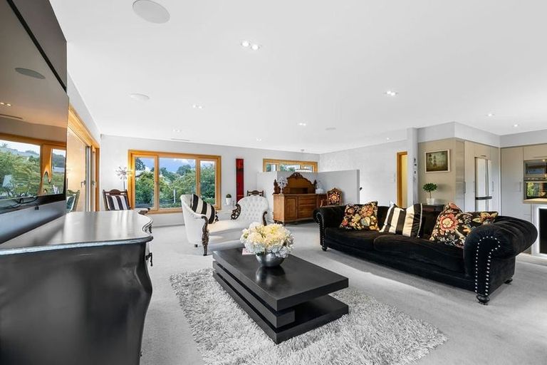 Photo of property in 2 Crichton Terrace, Cashmere, Christchurch, 8022