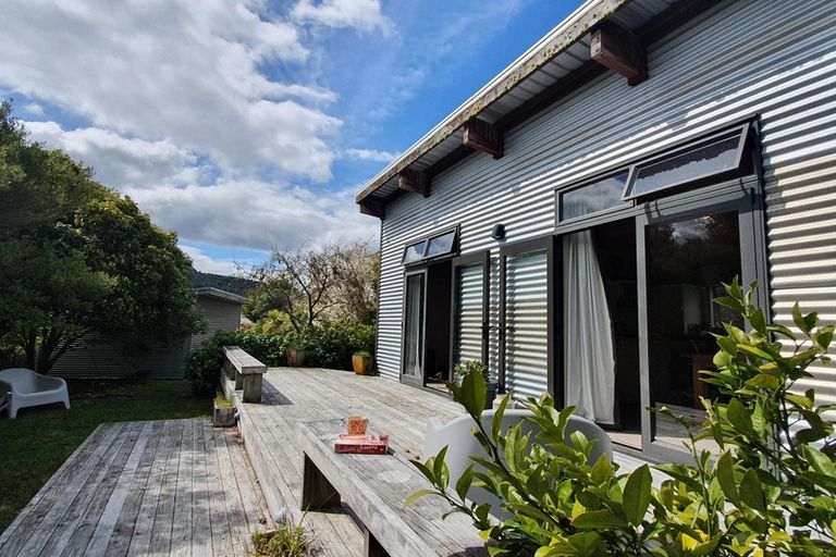 Photo of property in 29 Te Waaka Terrace, Kuratau, Turangi, 3381