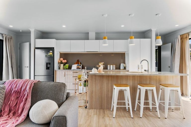 Photo of property in 142 Waenga Drive, Cromwell, 9310