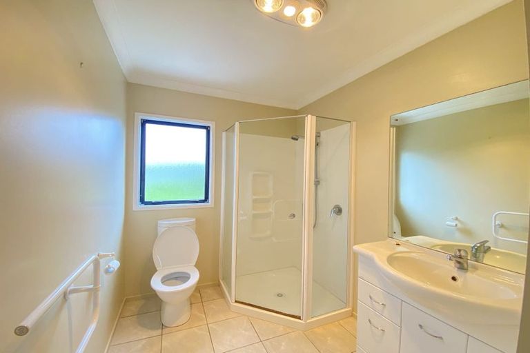 Photo of property in 9a Bond Crescent, Forrest Hill, Auckland, 0620