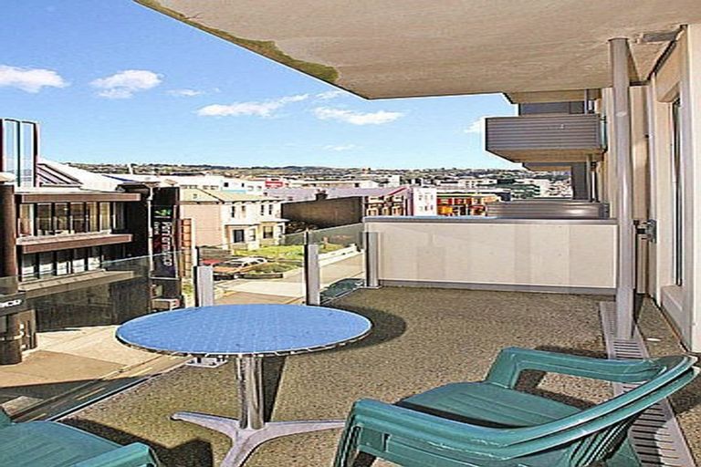 Photo of property in Trinity Apartments, 406/19 College Street, Te Aro, Wellington, 6011