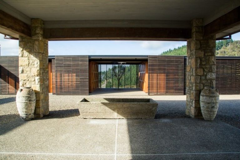 Photo of property in 184 North Road, Clevedon, Papakura, 2582