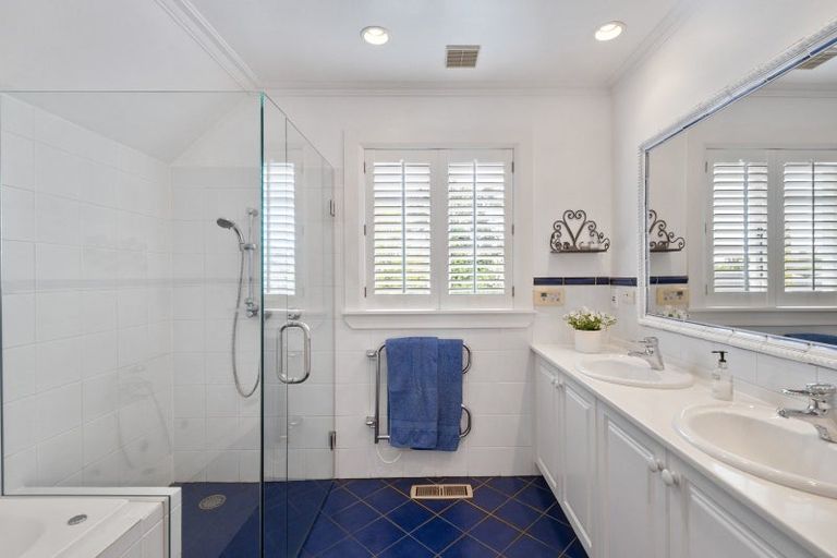 Photo of property in 74 Marne Street, Hokowhitu, Palmerston North, 4410