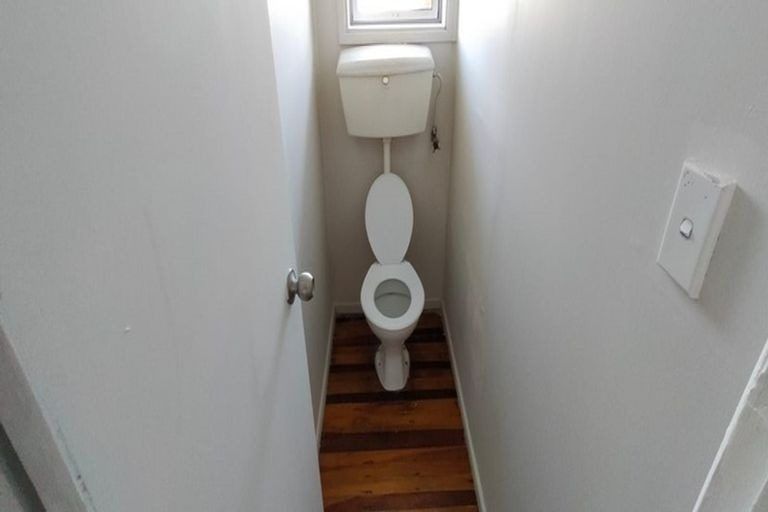 Photo of property in 130 Tennessee Avenue, Mangere East, Auckland, 2024