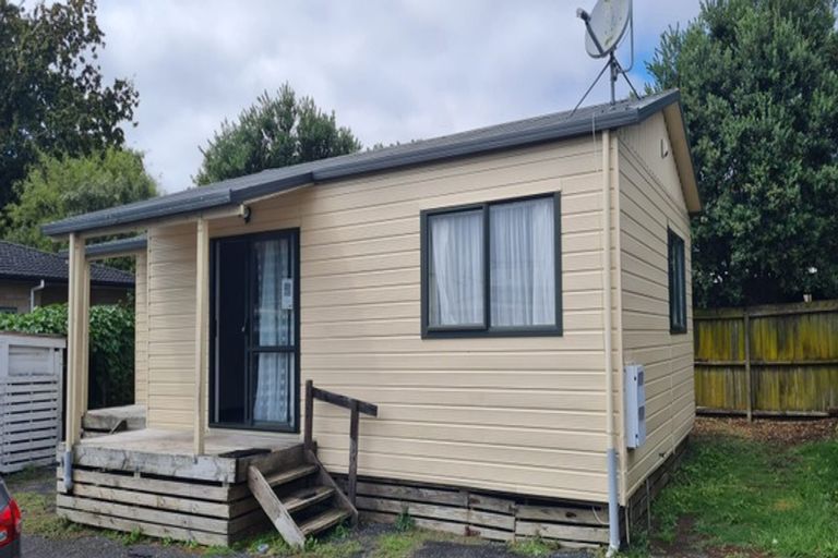 Photo of property in 12a Franklin Avenue, Hokowhitu, Palmerston North, 4410