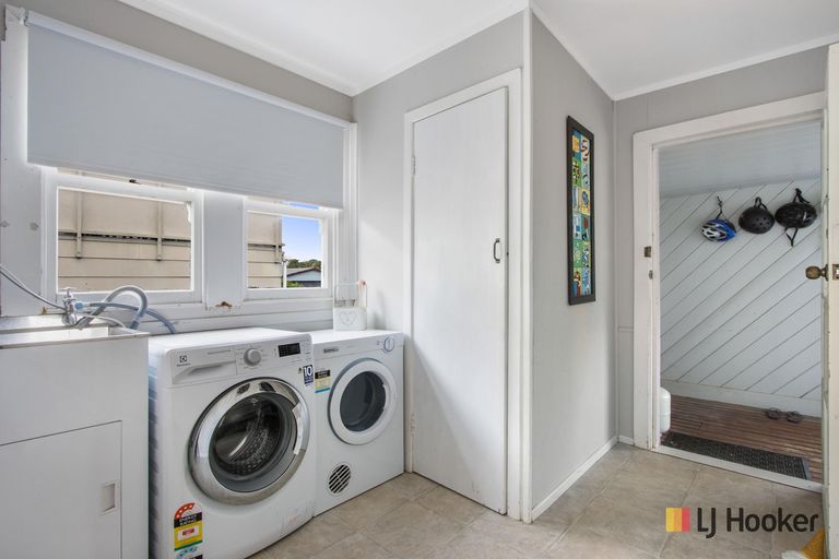 Photo of property in 10 Dillon Street, Waihi Beach, 3611