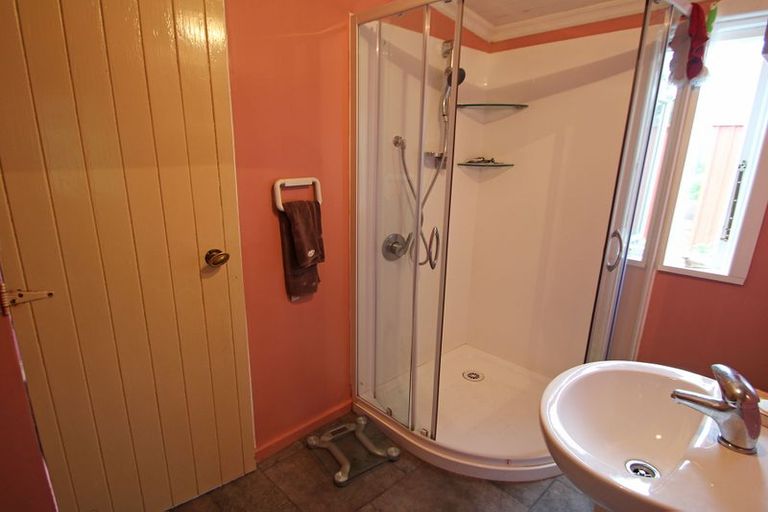 Photo of property in 5 Lea Street, Oamaru North, Oamaru, 9400