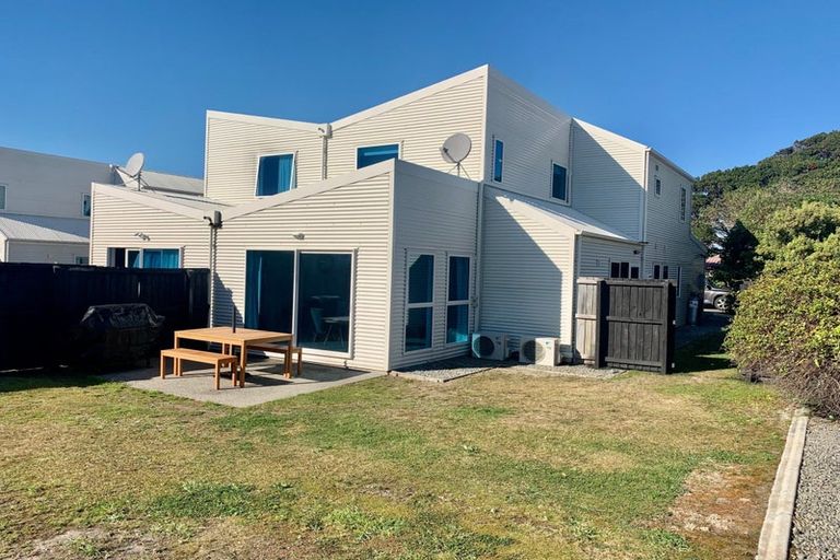 Photo of property in 16 Mafeking Street, New Brighton, Christchurch, 8061