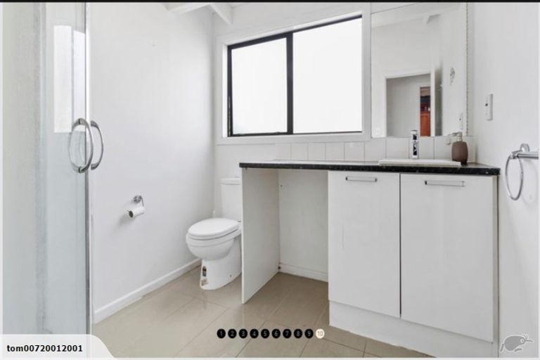 Photo of property in 2/121 Universal Drive, Henderson, Auckland, 0610