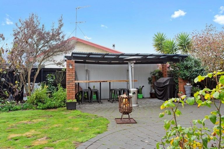 Photo of property in 8 Rex Place, Rangiora, 7400