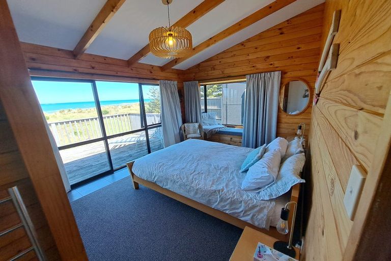 Photo of property in 75 Blue Pacific Parade, Riversdale Beach, Masterton, 5872