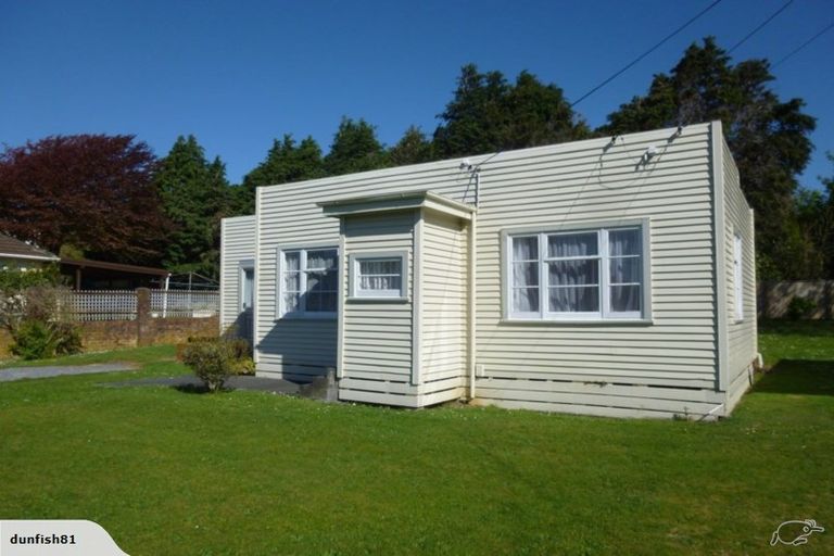 Photo of property in 3 Rowe Parade, Wainuiomata, Lower Hutt, 5014